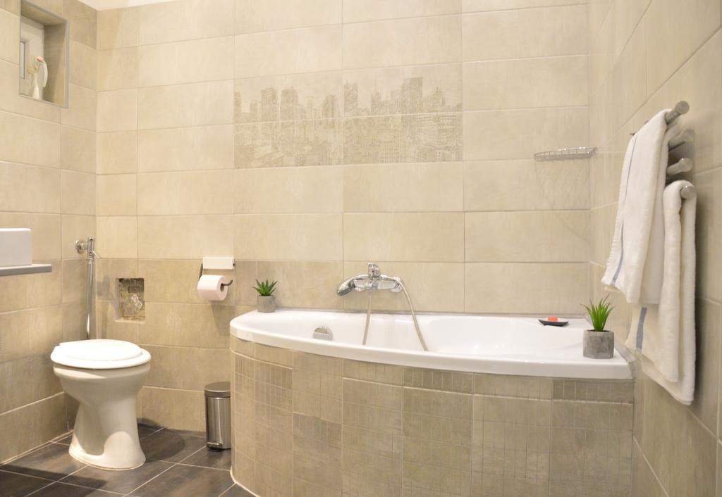 Friendly Apartment In Center Будапеща Екстериор снимка